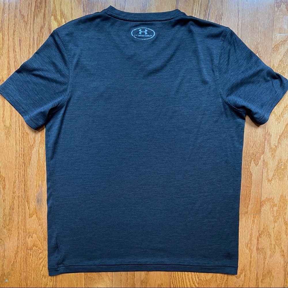 Under Armour Mens small polo heat gear shirt - Picture 3 of 3